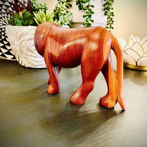 ♥️ Lion Figurine, hand carved wooden mid century - Picture 6 of 10